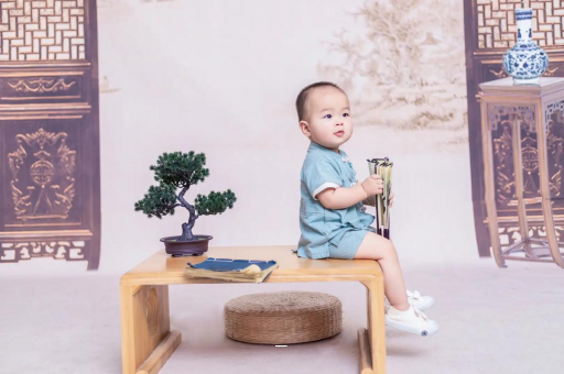 滦南四个月宝宝可以坐着吗